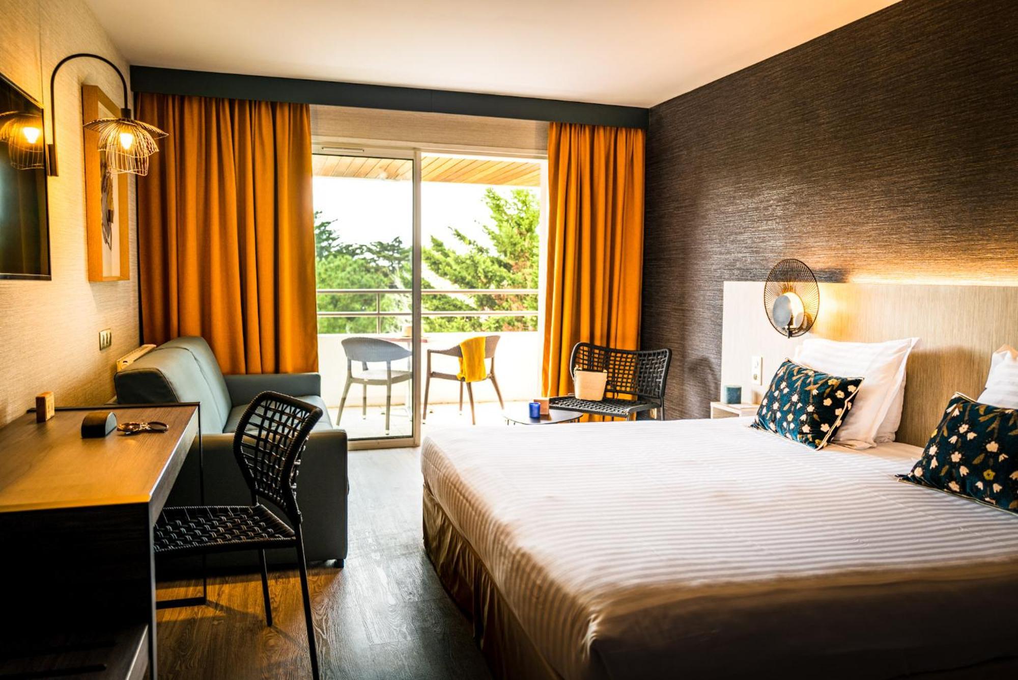 Hotel Valdys Thalasso & Spa - Les Pins Saint-Jean-de-Monts Exterior photo